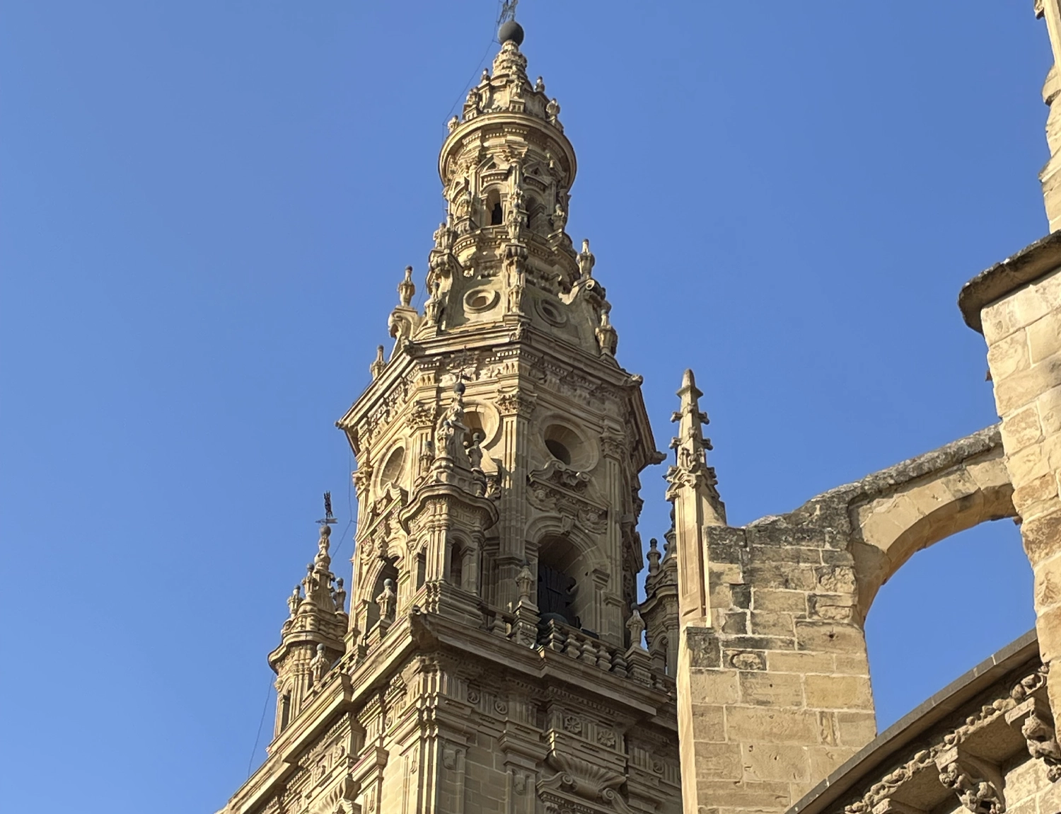 Torre Exenta